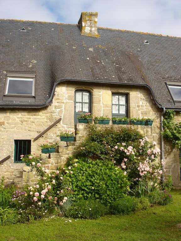 Les Chaumières de Kerimel Bed and Breakfast Ploemel Esterno foto
